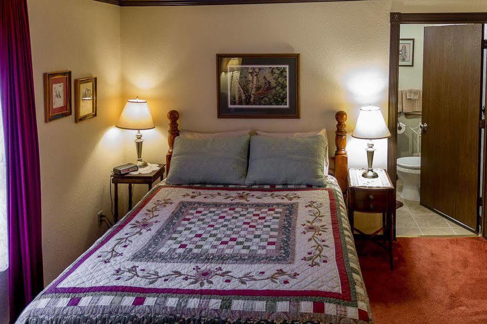 Highland Glen Lodge B&B Анкоридж Экстерьер фото